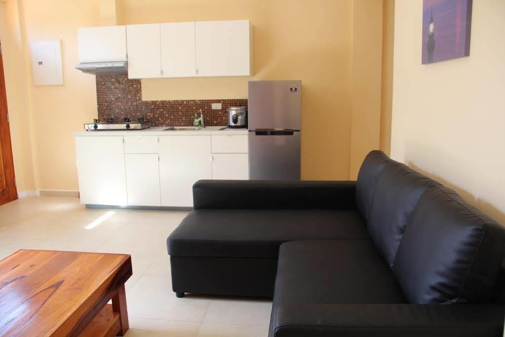 รีฟ บีช รีสอร์ต Hotel Siargao ภายนอก รูปภาพ